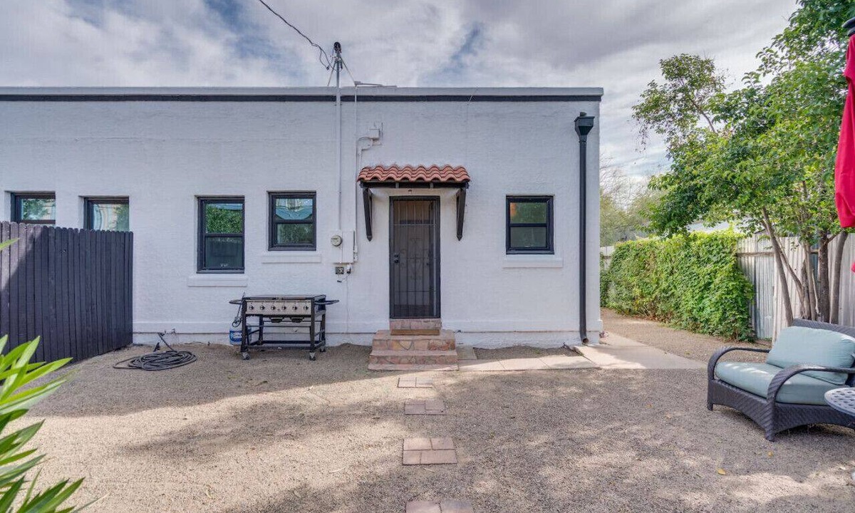 Tucson Villa | 1926 Duplex/1 BR & 1 BA/Cozy/Near U of A