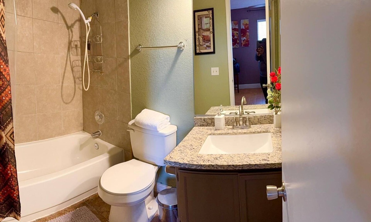 Summerlin Apartment | 2-bedroom apartment in tranquil Las Vegas with AC comfort
