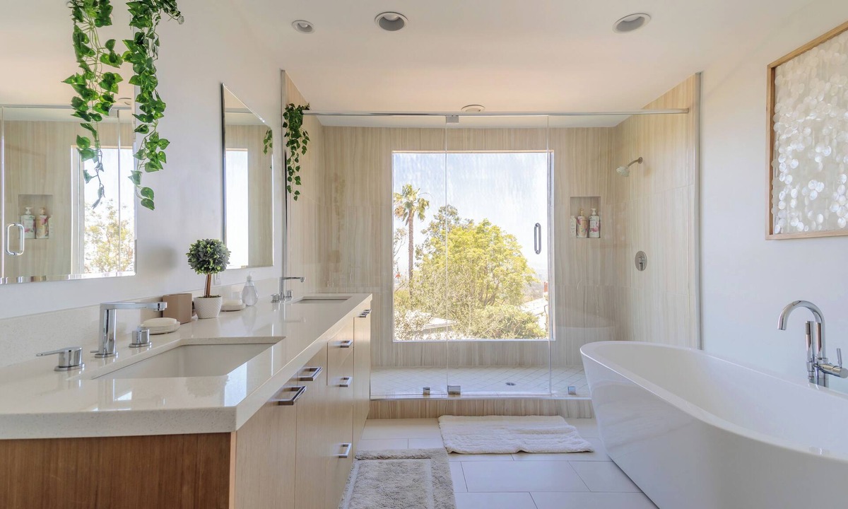 Beverly Glen House | 3-bedroom house with Hot Tub in beautiful Beverly Hills