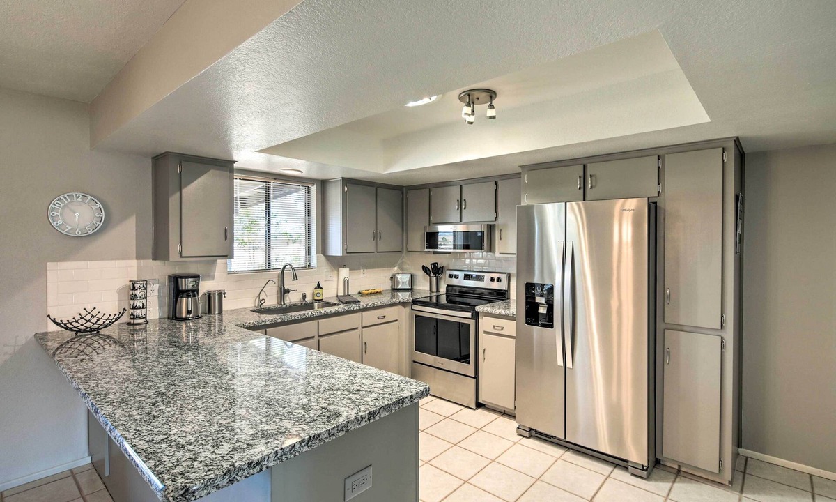 Lake Havasu City House | 3 Mi to Lake Havasu: Home w/Patio & View!