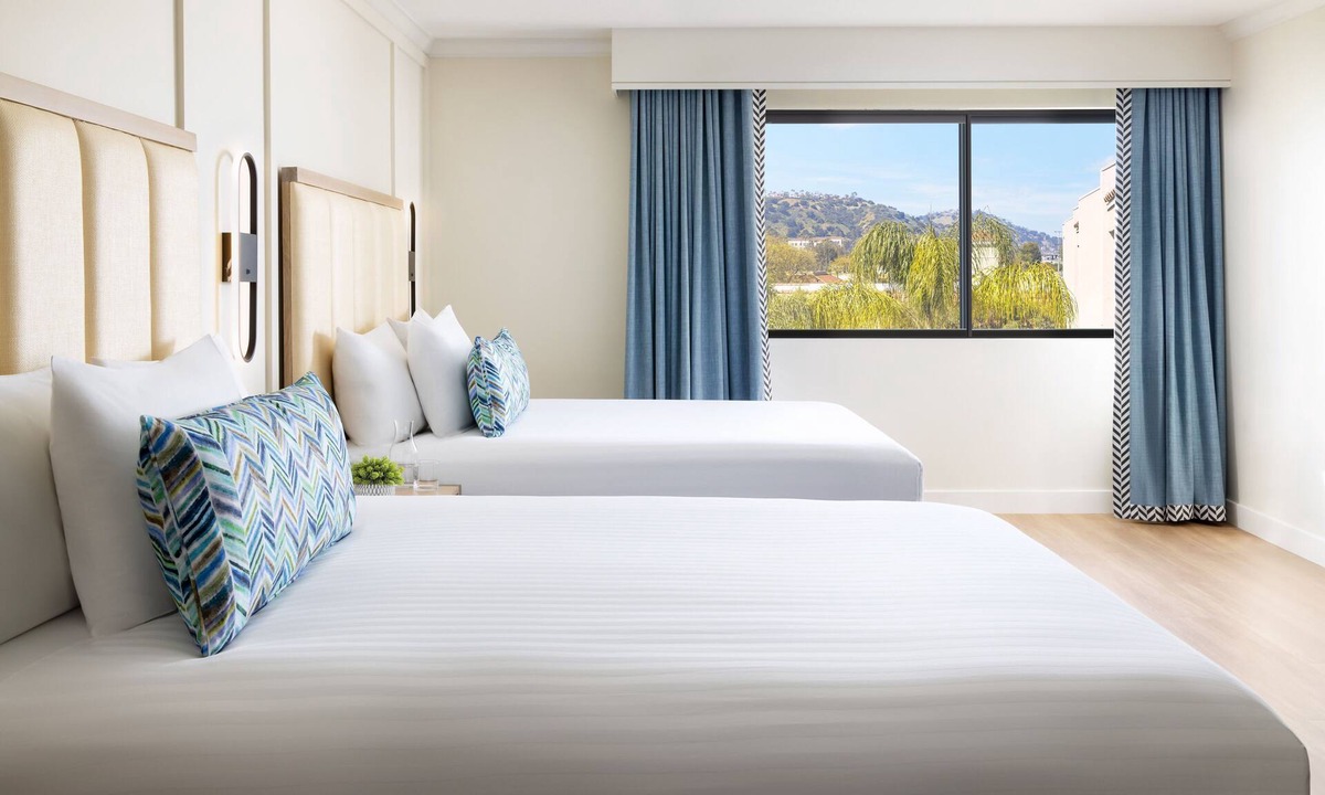 Calabasas Hotel | 4 Premium Two Queen, The Anza A Calabasas Hotel, Near Van Nuys Golf Course