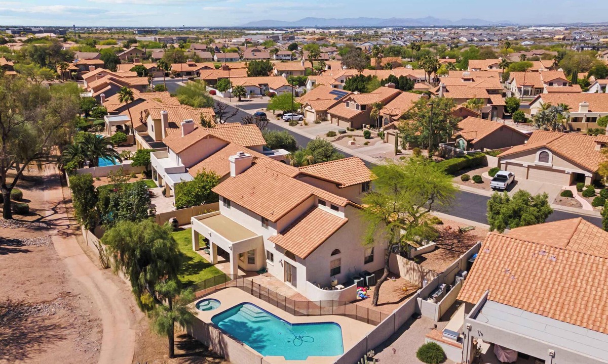Red Mountain Ranch House | 5BDR with Pool & Scenic Golf Views!