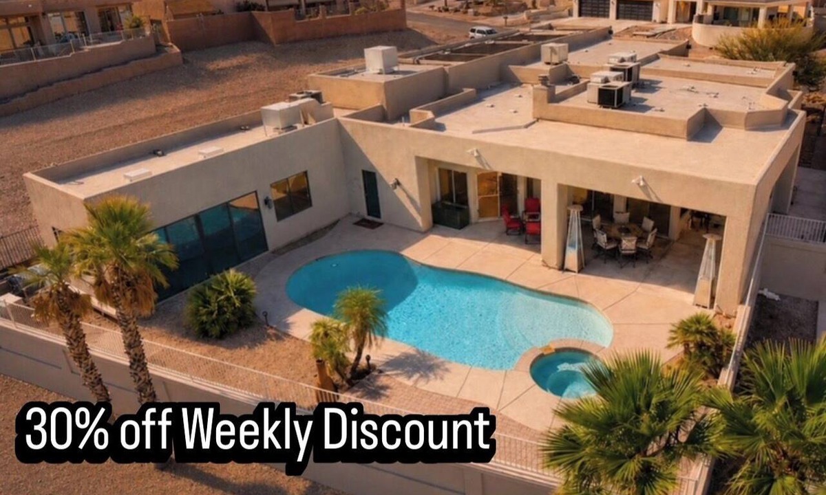 Lake Havasu City House | 78'Boat/RV Garage, Pool, Spa, Casita, Lake Views,Near Marina, 4Bedroom,3Bath