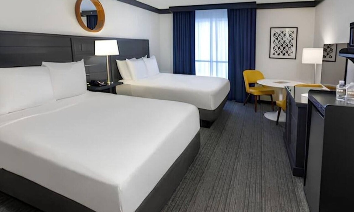 Las Vegas Hotel | Affordable Stay! Premium Pool View Two Queen | OYO Las Vegas