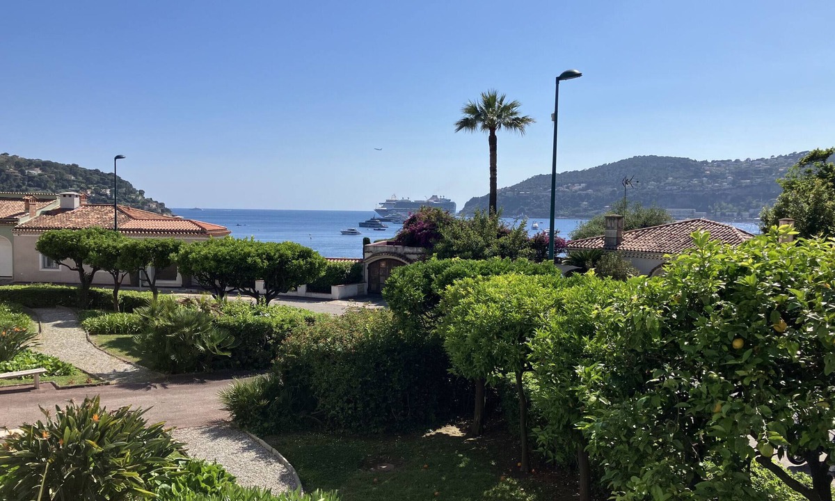 Saint-Jean-Cap-Ferrat Apartment | AINA