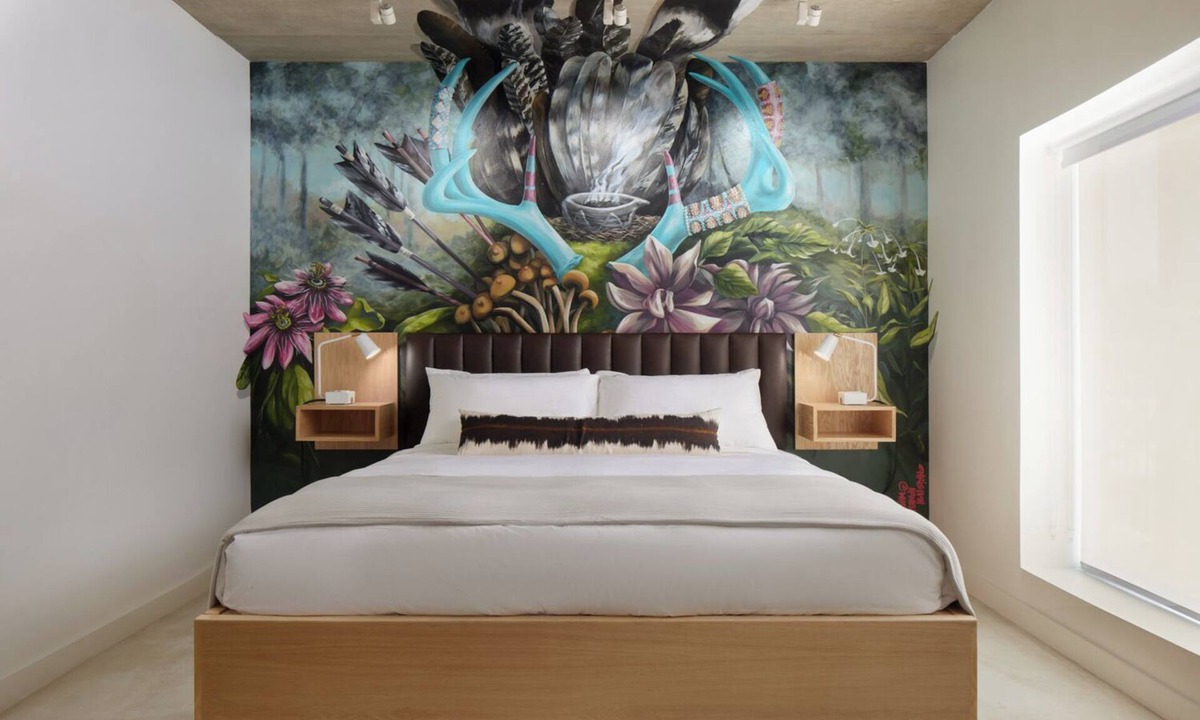 Kennett Square Hotel | Artelo