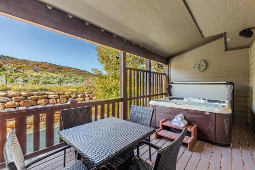 Bear Hollow Village House | Bear Hollow Heaven - Private Hot Tub 4 Bedroom Luxury Condo