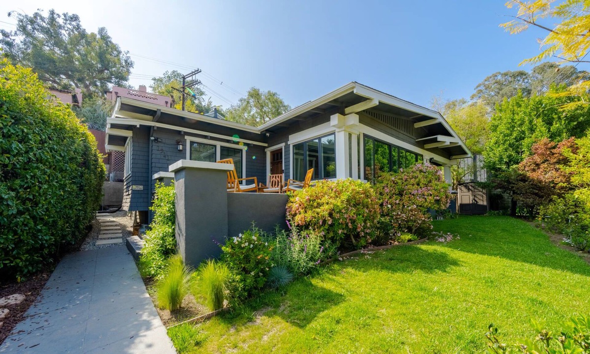 Hollywood Heights House | Beautiful Newly Remodeled Craftsman Home in Hollywood