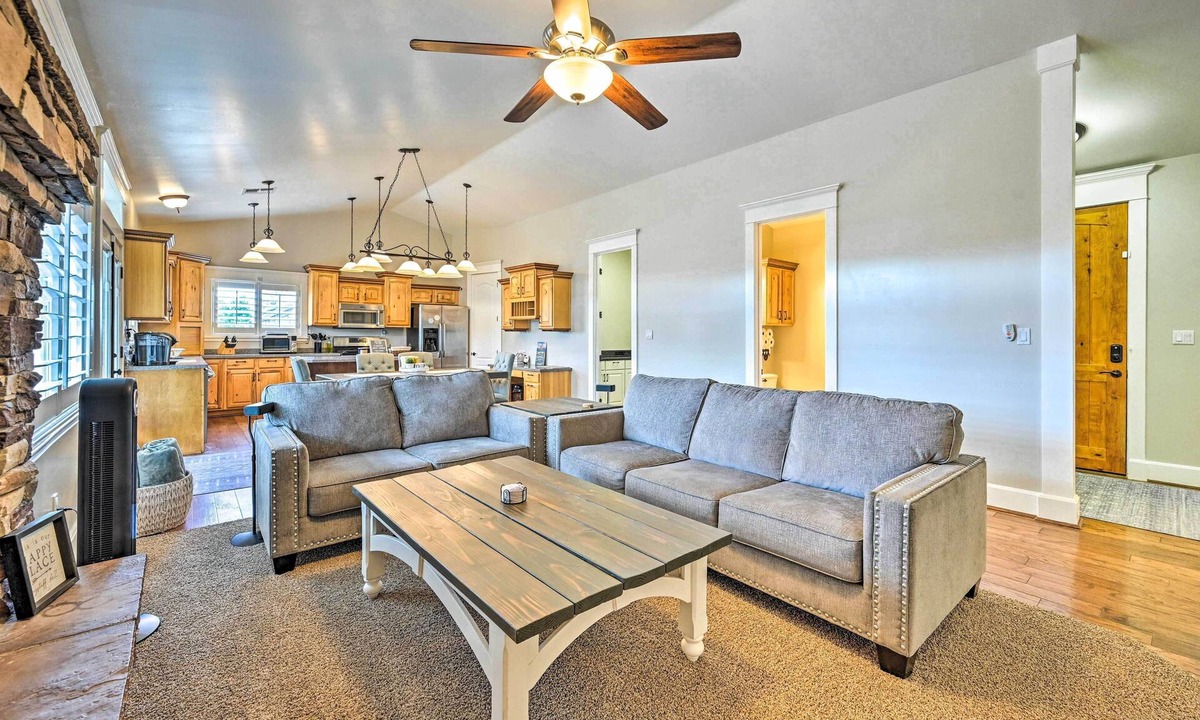 Flagstaff House | Bellemont Family Home w/Hot Tub & Playground Set