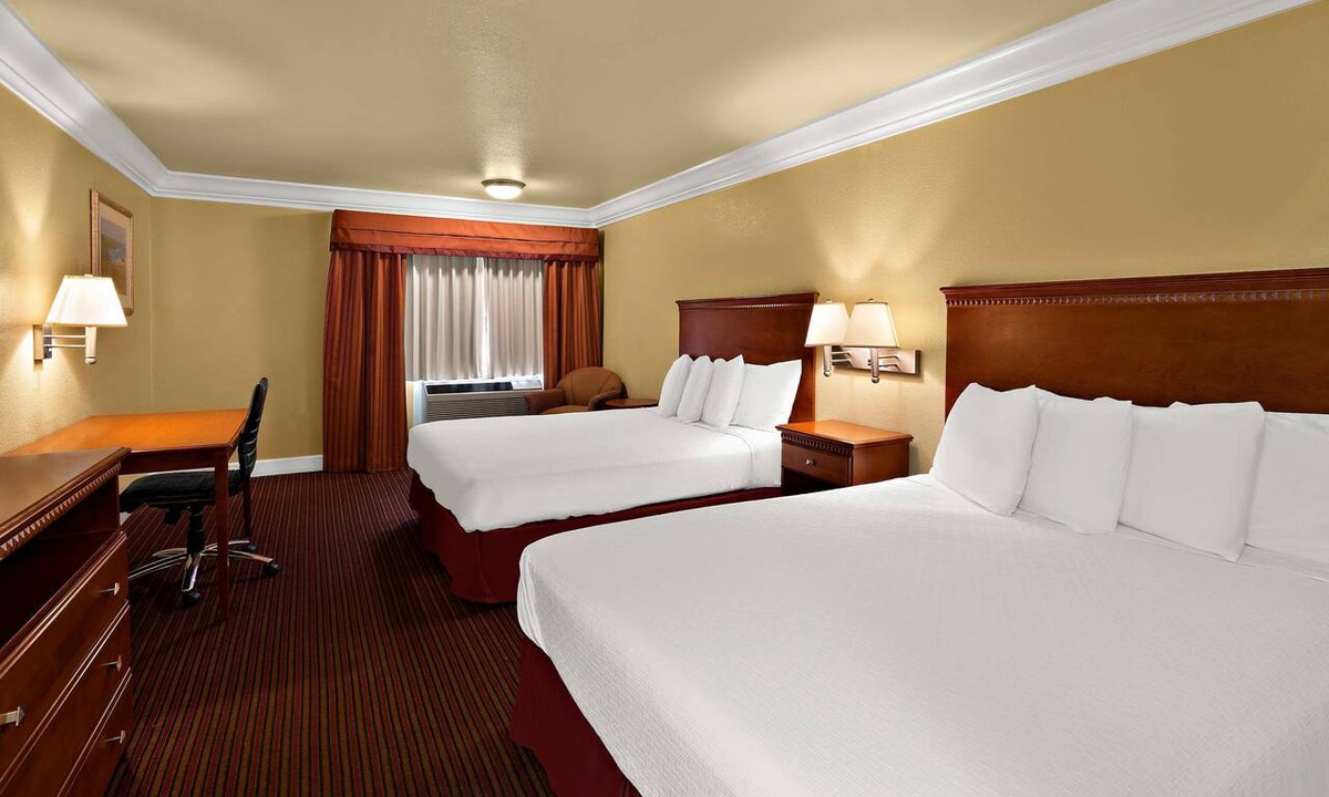 Willits Hotel | Best Western Willits Inn