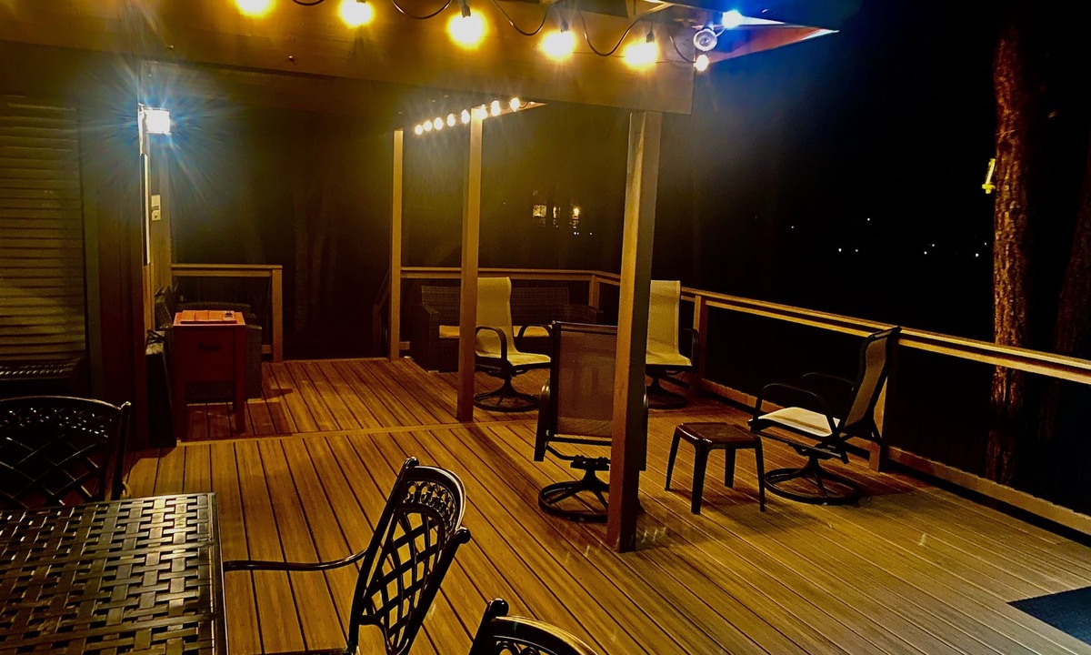 Pinetop Cabin | BLUE LAKE INN! SLEEPS 12 WITH CENTRAL AIR! FENCED FOR PUPS!