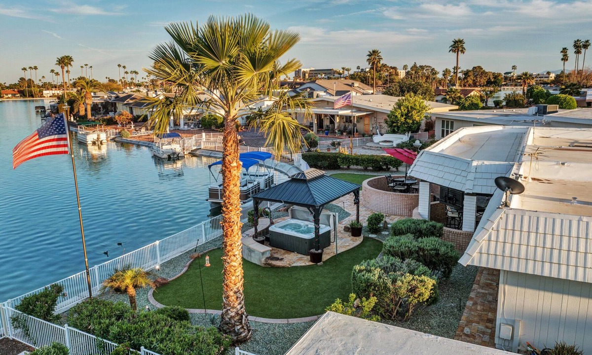 Sun City House | Buccaneers Paradise Lakefront with Boat & golf cart, 3 Bed in Sun City, AZ