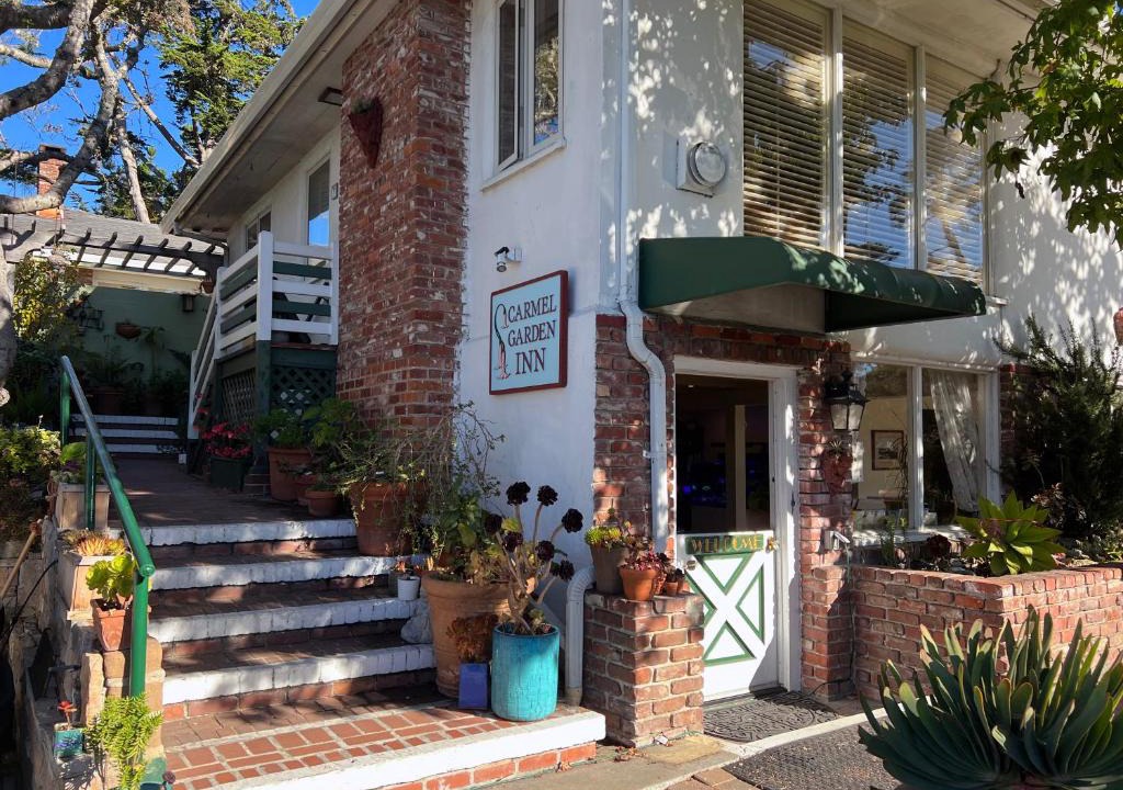 Northeast Carmel Bed & Breakfast | Carmel Garden Inn