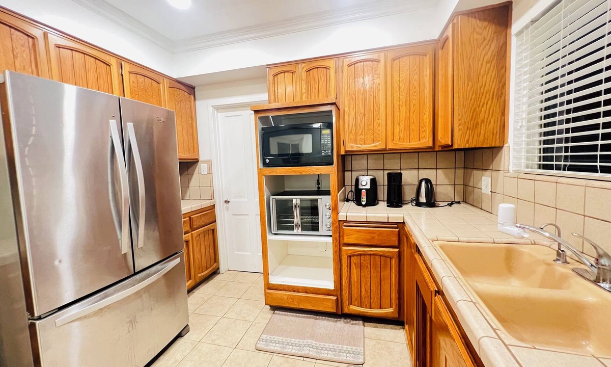 Lamanda Park House | Charming 1-master room house in welcoming San Gabriel with AC, WiFi