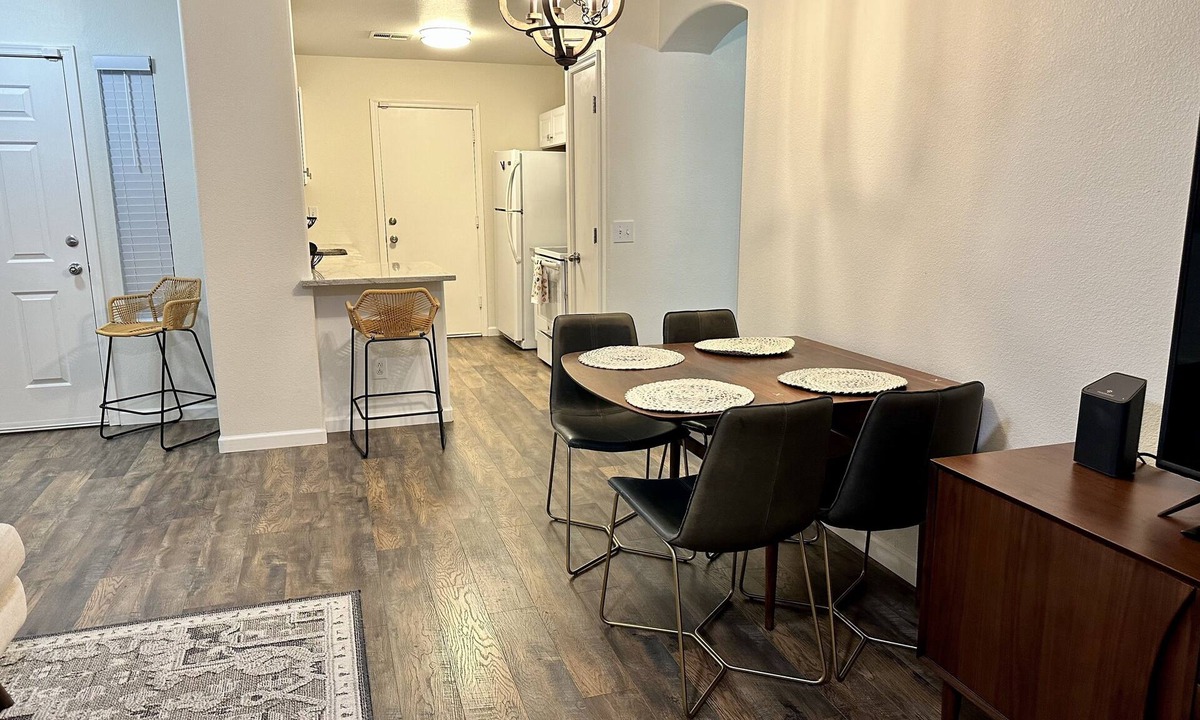 Ashton Ranch House | Close to everything! 2bed/2 bath