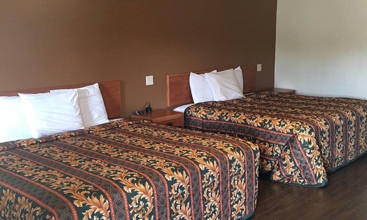 Colfax Hotel | Colfax Motorlodge