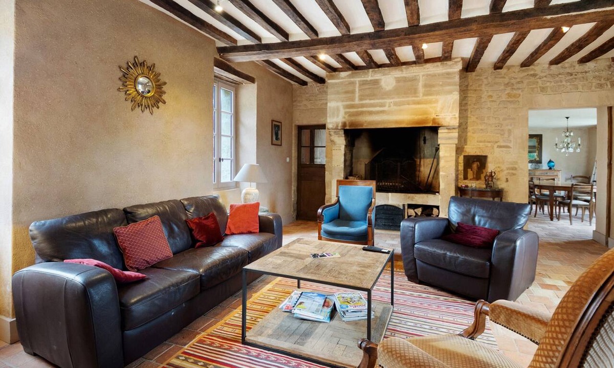 Lantheuil House | Cottage "La Ferme" with Lake View, Private Terrace, and Wi-Fi