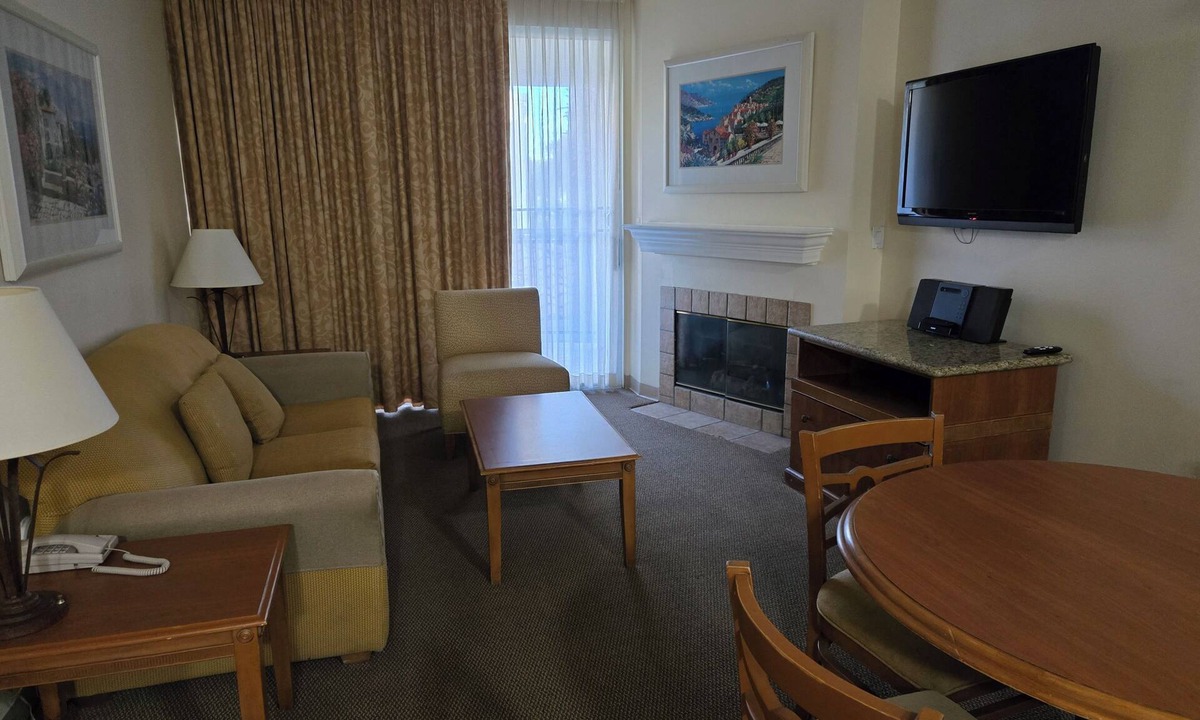 Spring Valley Apartment | Cozy 1-bedroom apartment in central Las Vegas