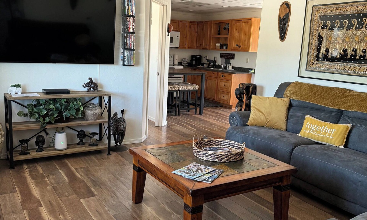 Pomerene House | Cozy 2-bedroom house in adorable Benson with AC comfort