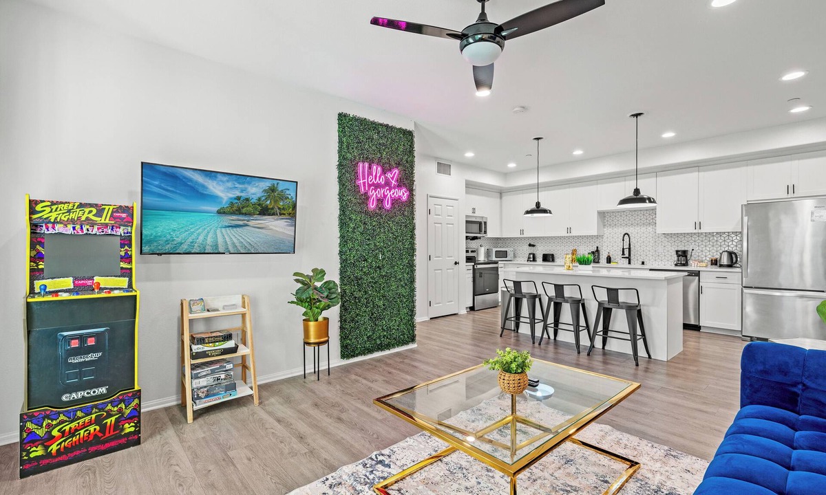 Placentia Apartment | Cozy 3BR Apartment - Mins to Disney + Arcade