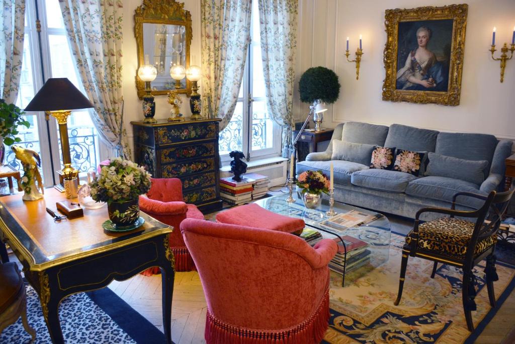 Chaillot Apartment | Eiffel Tower-Alma