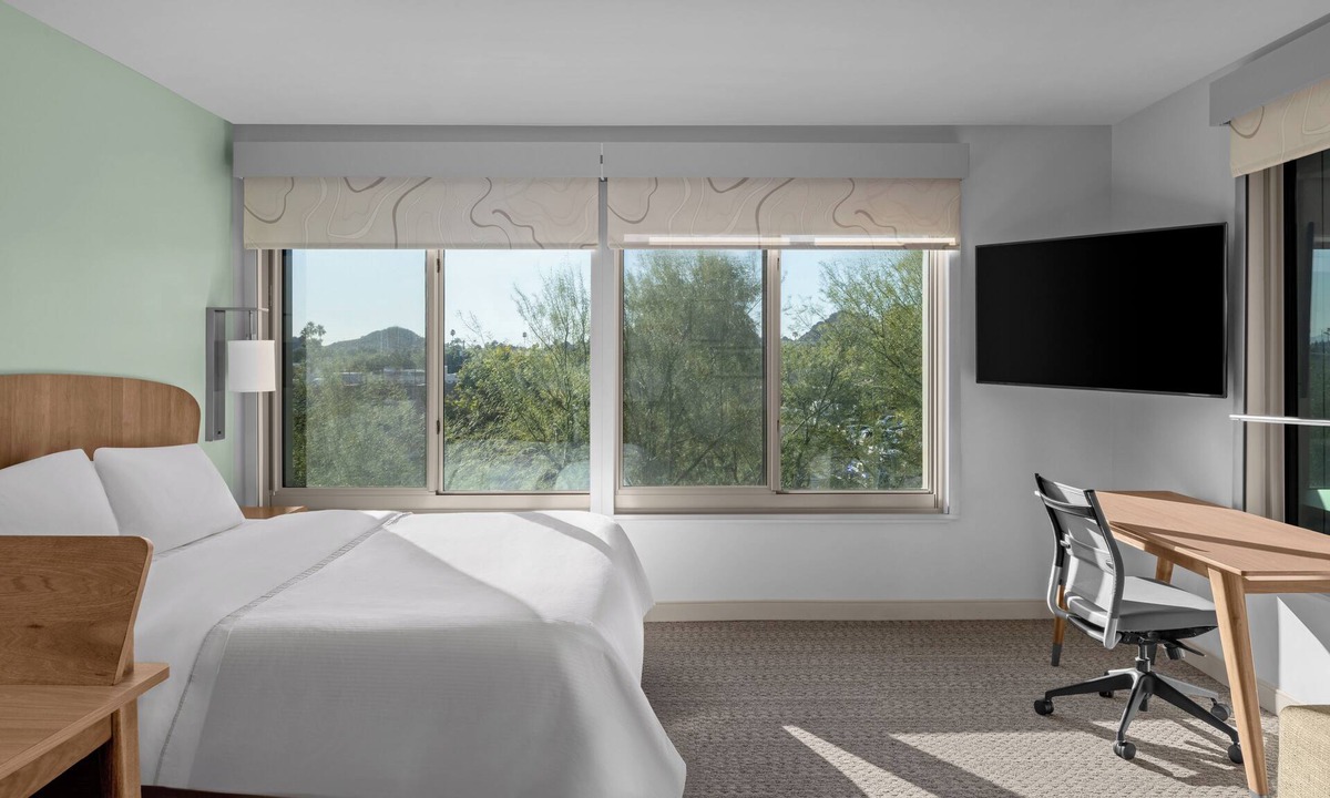 South Scottsdale Hotel | Element by Marriott Scottsdale at SkySong