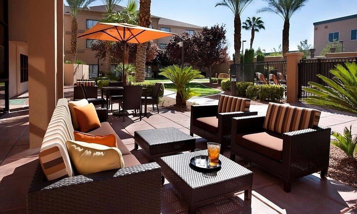 Las Vegas Hotel | Experience Vegas from Summerlin! Stylish Pet Friendly Hotel, Outdoor Pool!