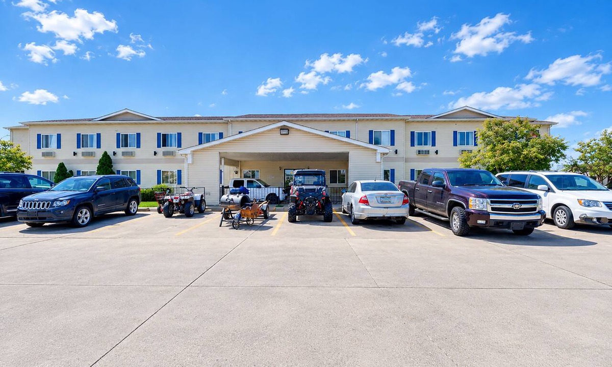 Williston Hotel | Fairbridge Inn & Suites Williston Near Airport