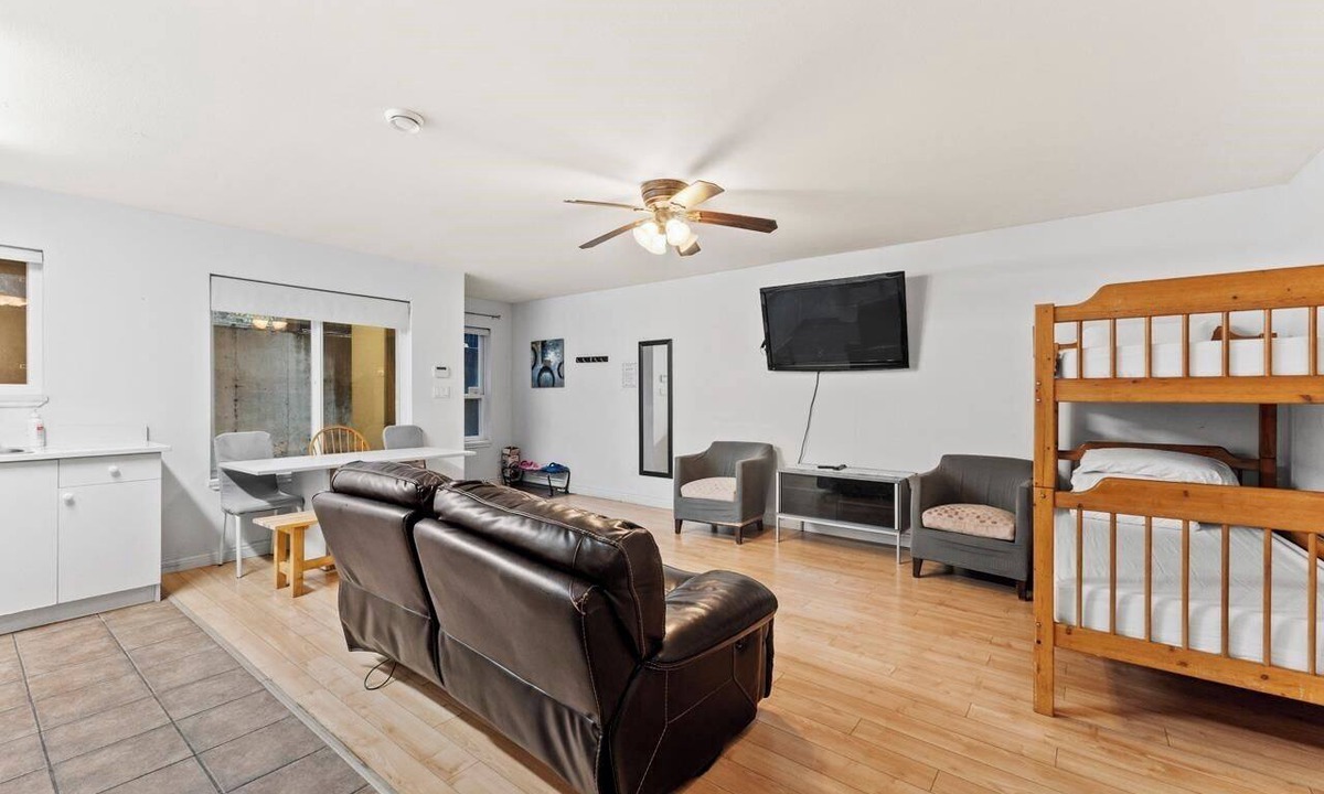 Newton Bed & Breakfast | Family Suite