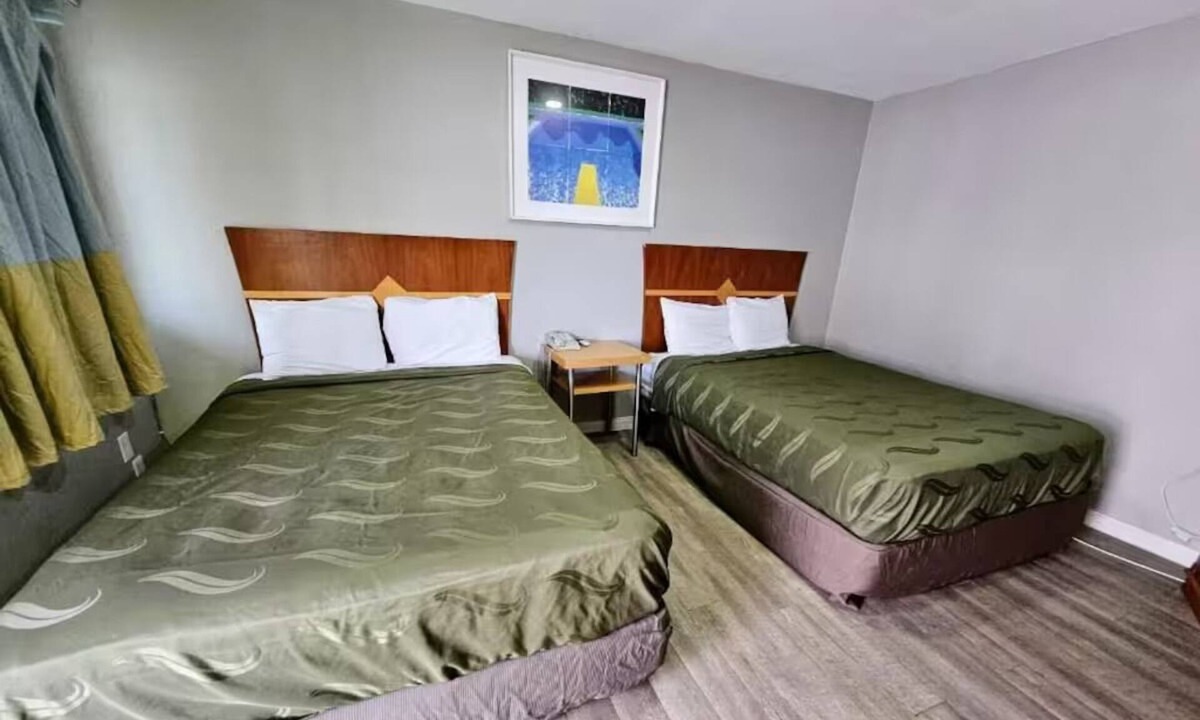 Ridgecrest Apartment | Flexible Studio w/King Bed + Kitchenette, Perfect for Extended or Short Stays