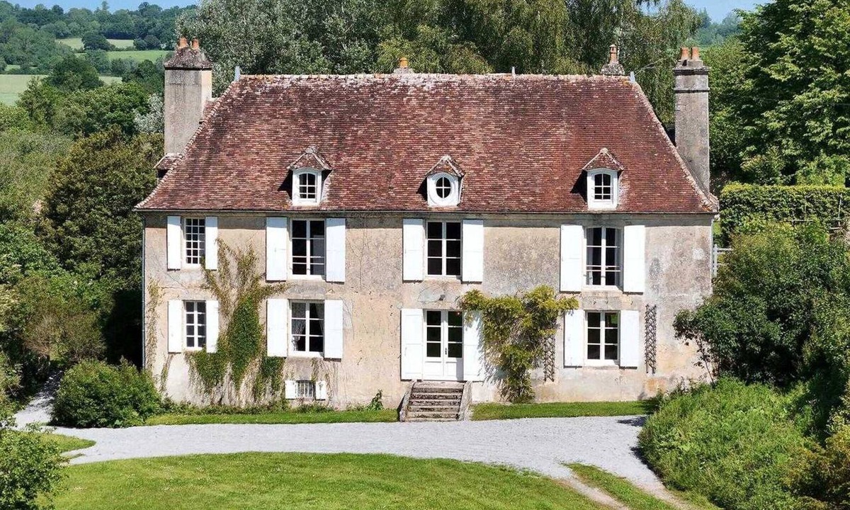 Saint-Germain-de-Clairefeuille Cottage | Authentic manor near Paris - 15 guests
