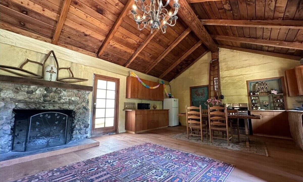Topanga House | FRENCH 1914 STONE CABIN w/clawfoot bathtub, fireplace + private trails & creek