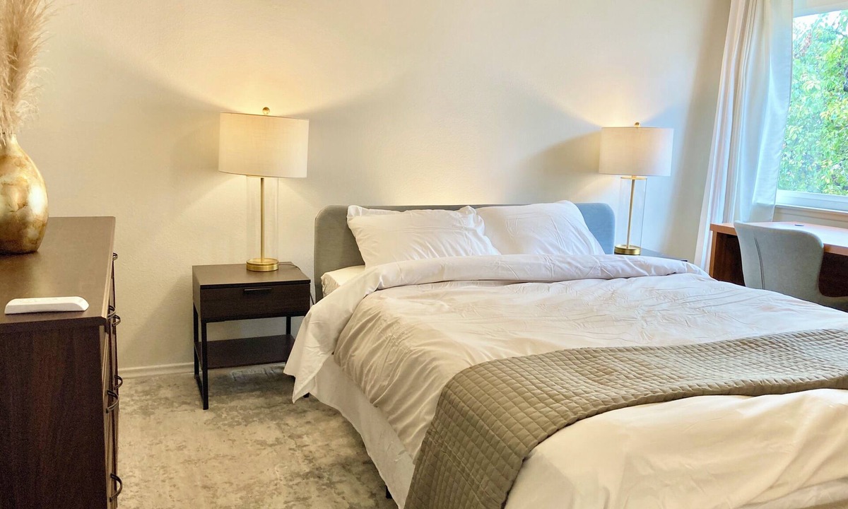Santa Ana House | Furnished modern organic 3-bed Townhome ★ South Coast Metro ★ Newly Remodeled ★