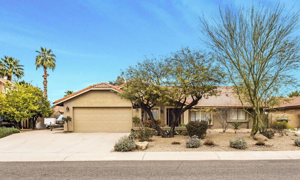 Paradise Valley Village House | Great Location, Quiet, Beautiful and Comfortable Scottsdale Retreat