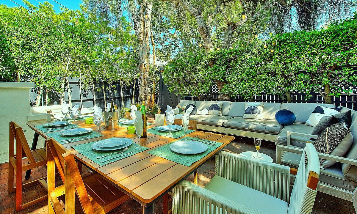 Venice House | Heavenly Retreat 2 Minutes Walk to Beach & Abbot Kinney!