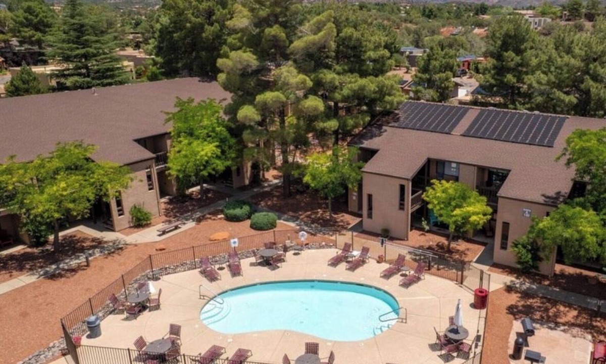 Oak Creek Condo | Hike. Unwind. Repeat. Sedona Views in Village of Oak Creek Condo