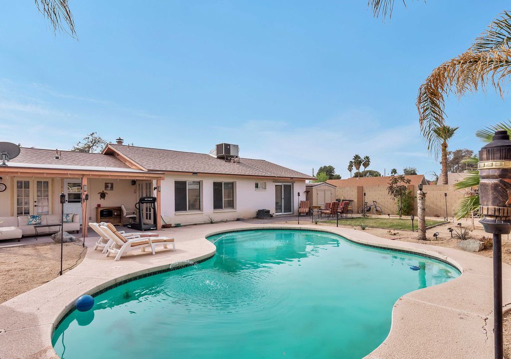 Mesa Grande House | House, pool, Tempe Marketplace and Cubs new stadium area. Convenient location.