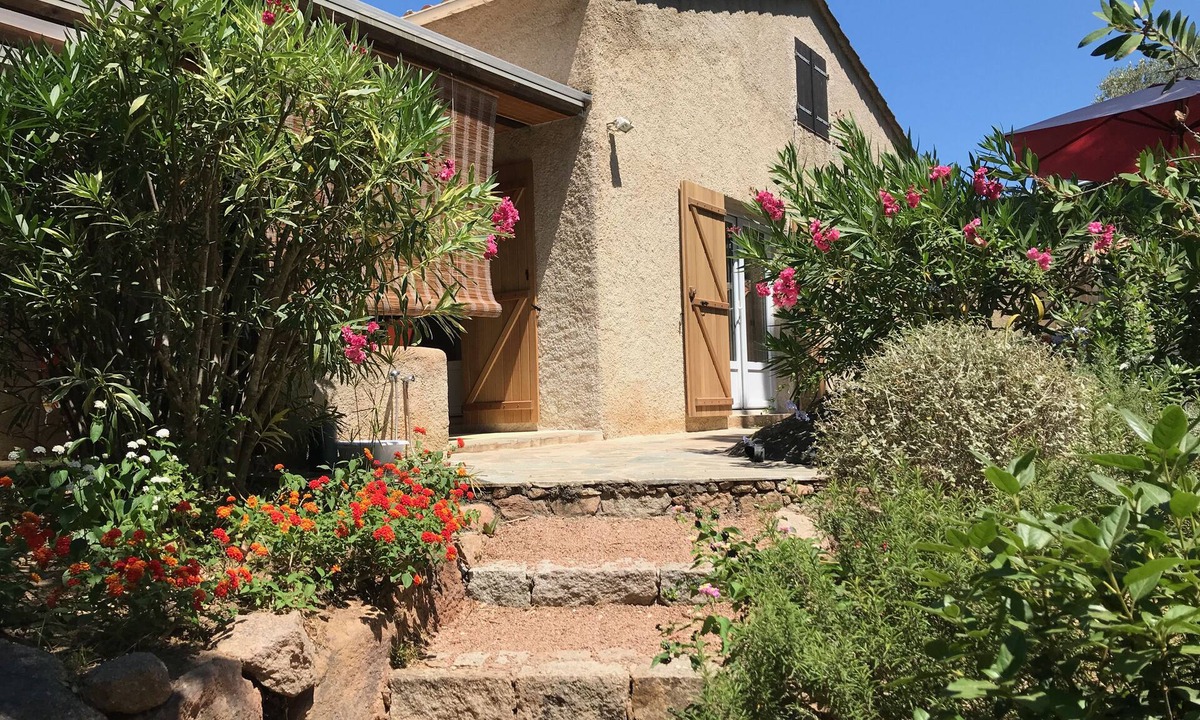 Santa Giulia House | House/Villa close to Pietragione beach-Porto Vecchio