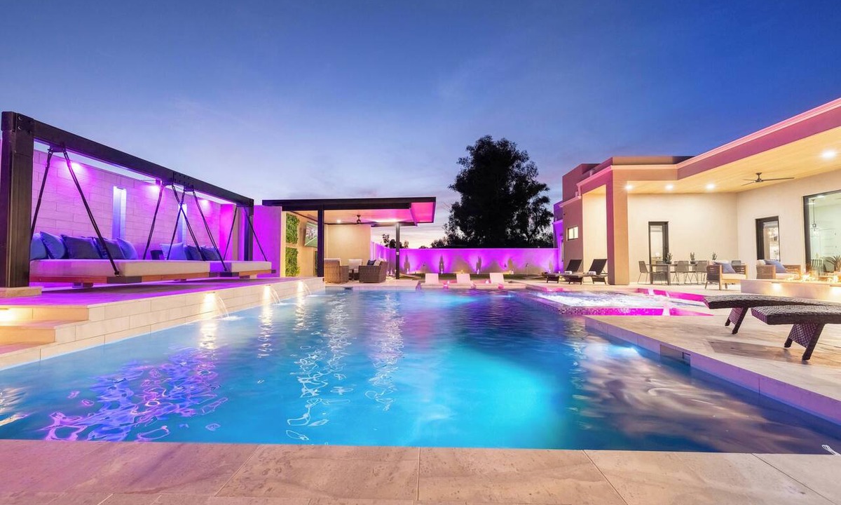 Paradise Valley Ranchos House | HÓZHÓ Harmony | Pool | Hot Tub | Theatre | Sauna