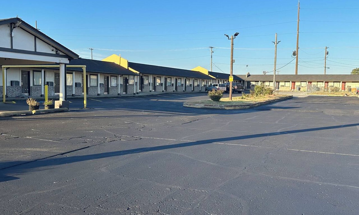 Tulsa Hotel | Interstate Inn Express