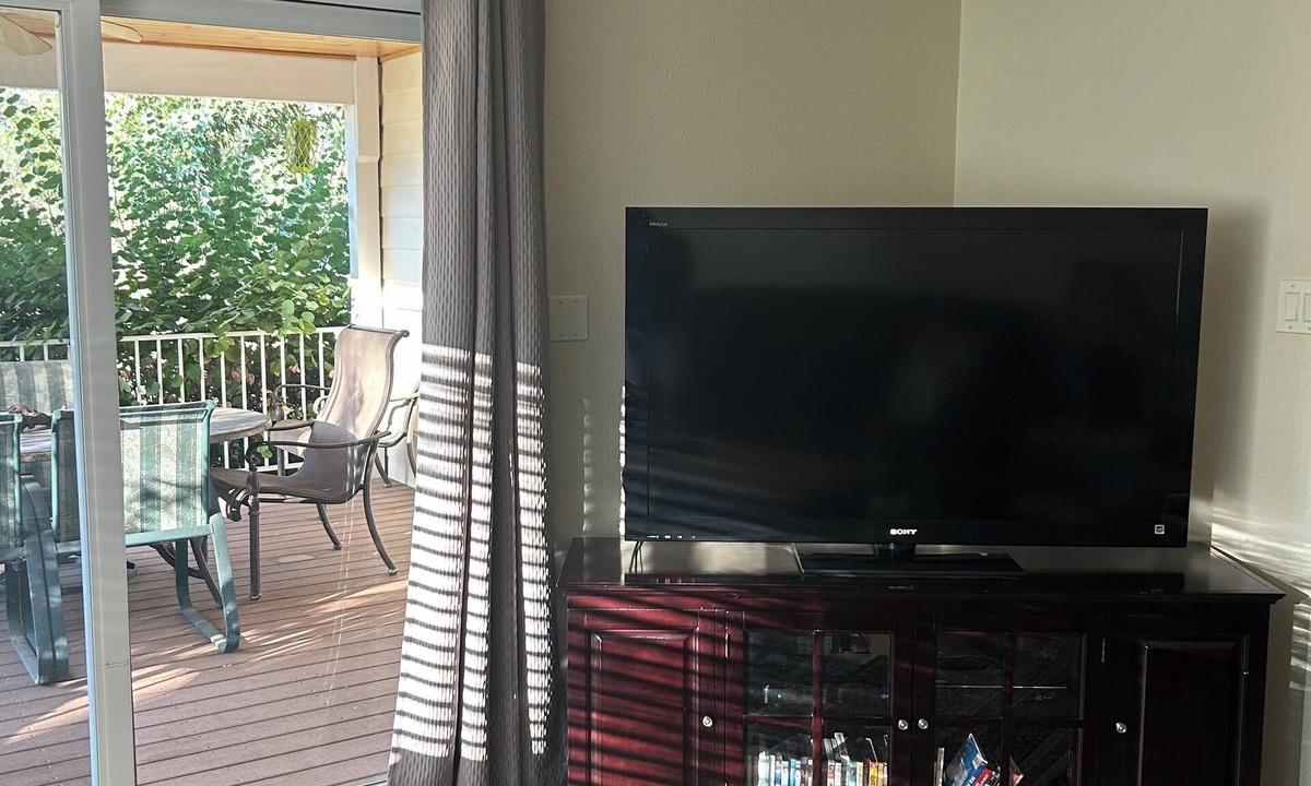 Three Rivers House | Kaweah View 3-bedroom house in Three Rivers WiFi and AC