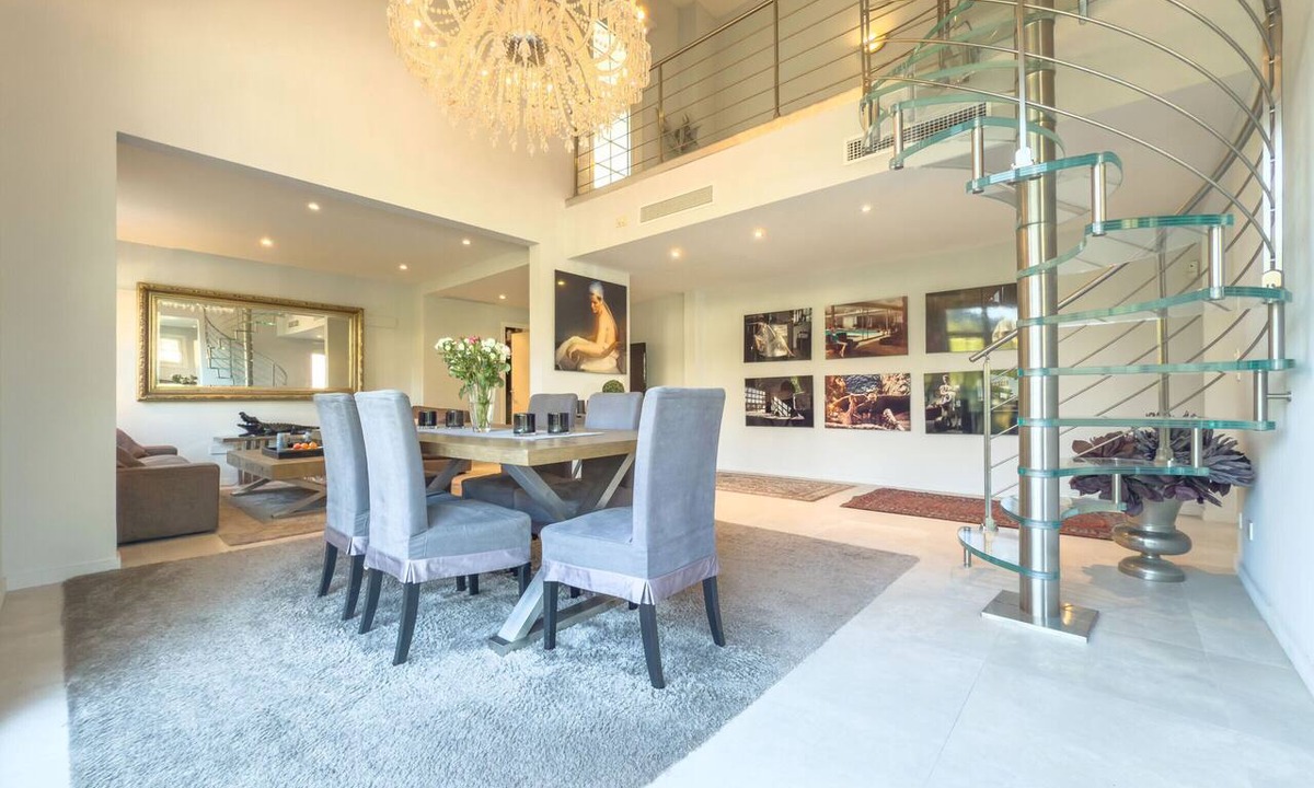 California - Pezou Apartment | L'Eclat