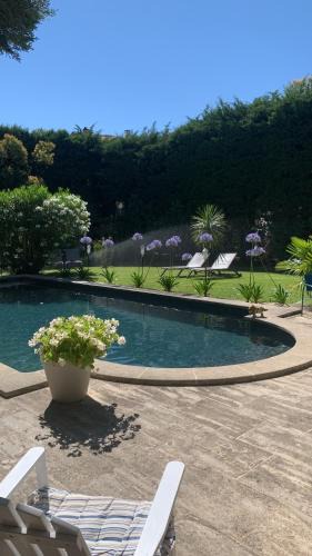 Eyguieres Bed & Breakfast | La demeure