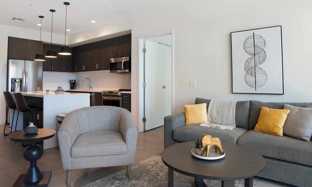 Downtown Tucson Apartment | Landing | Beautiful 2BD, Clubhouse, Gym