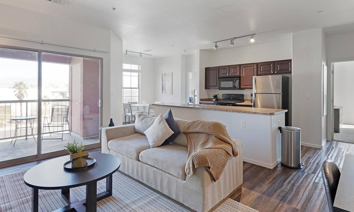 Sunrise Manor Apartment | Landing | Chic 2BD, Gym