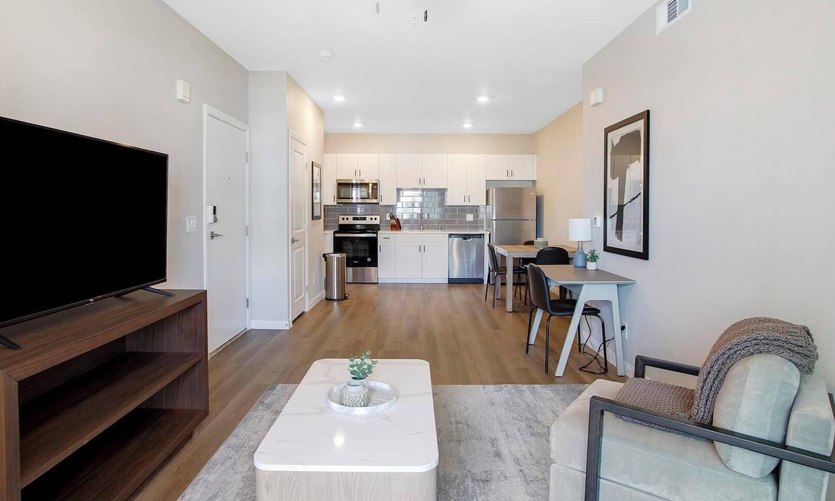 Townsite Apartment | Landing | Incredible 2BD, Rooftop Lounge, Pool