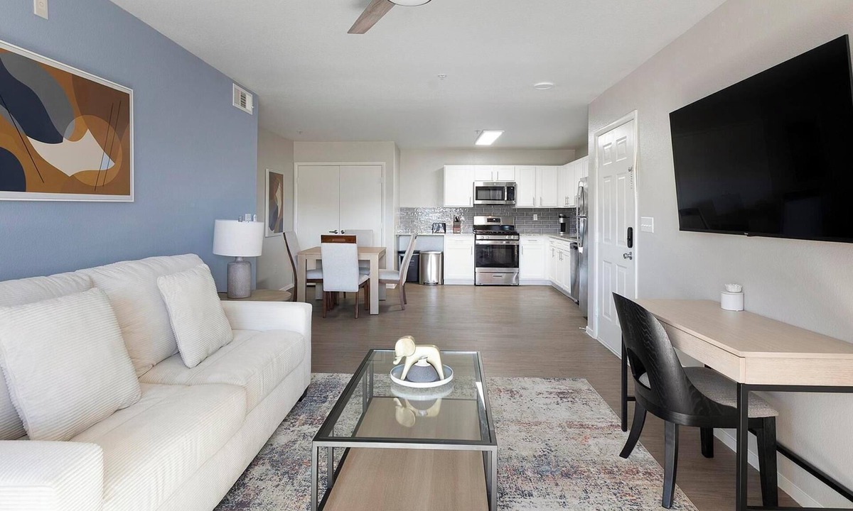 Whitney Apartment | Landing | Spectacular 1BD, Gym, Clubhouse