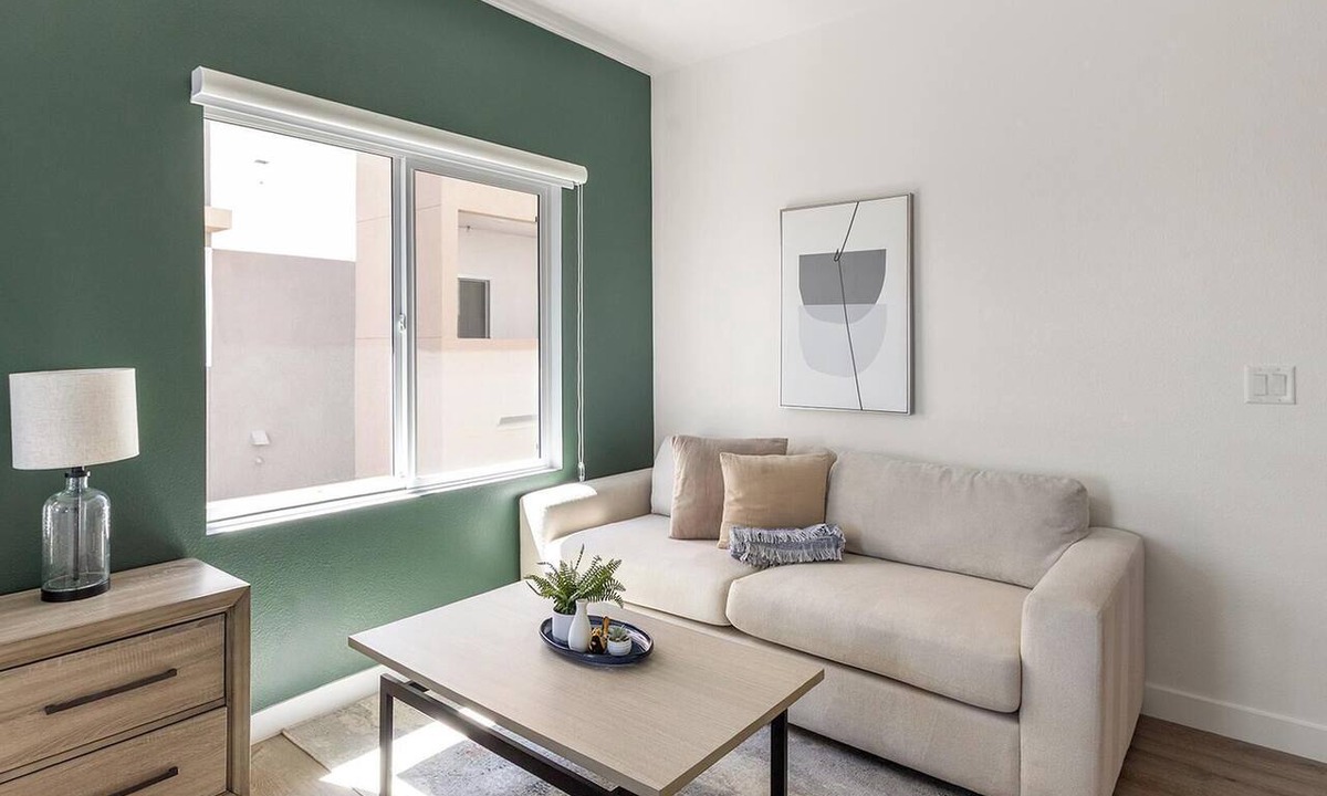 Las Vegas Apartment | Landing | Stunning Studio, Gym, Pool