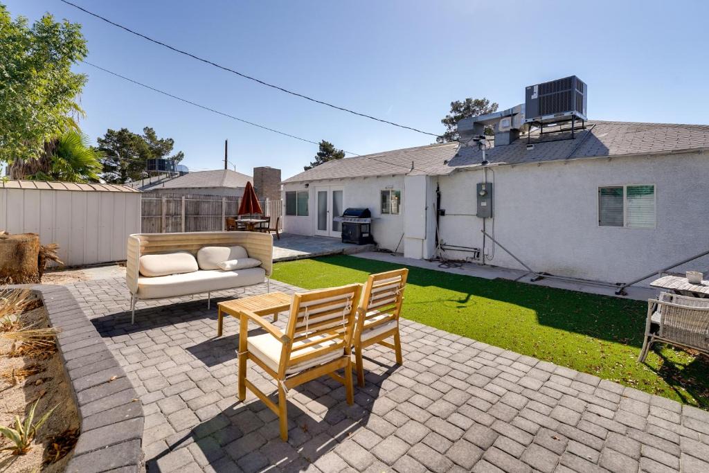 Downtown Las Vegas House | Las Vegas Home with Patio and Grill 6 Mi to The Strip