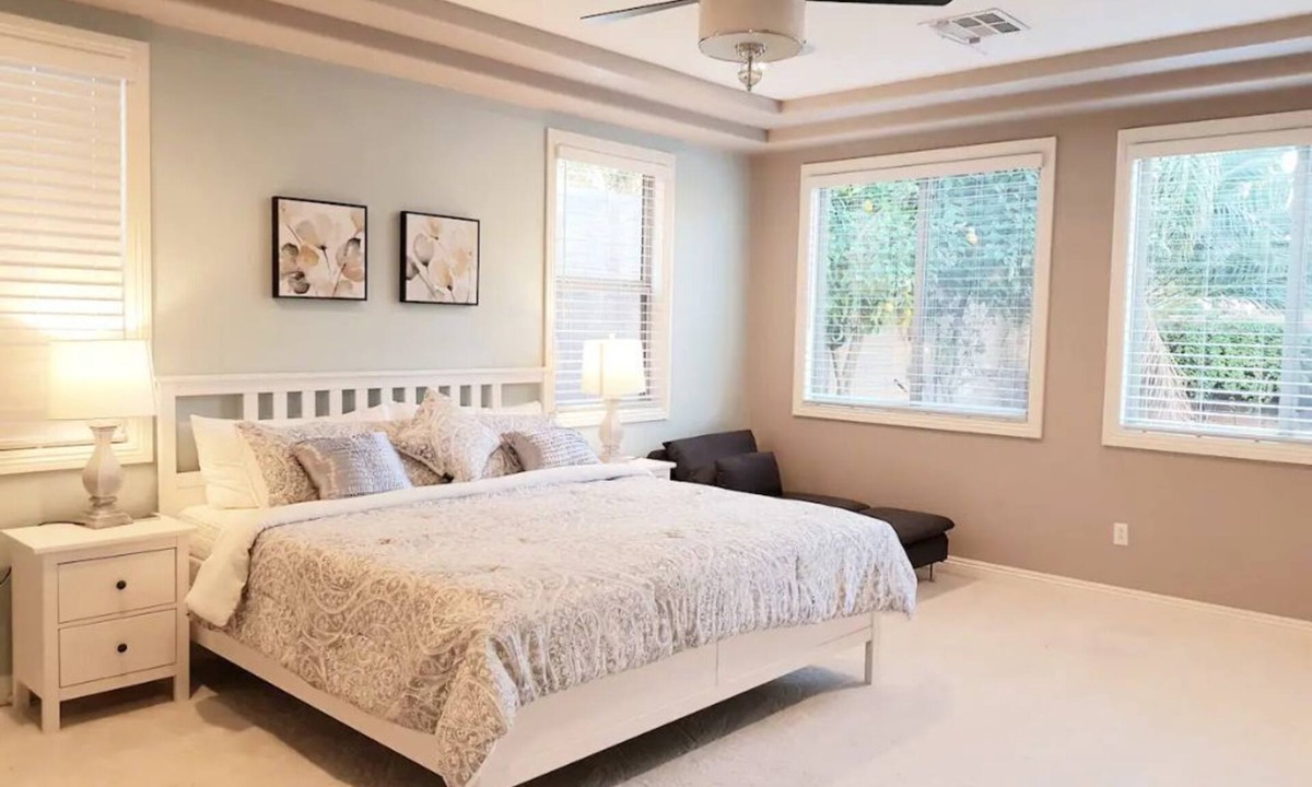 Green Valley Ranch Villa | Lux 3BR 3BA Single Story House, Near Strip!